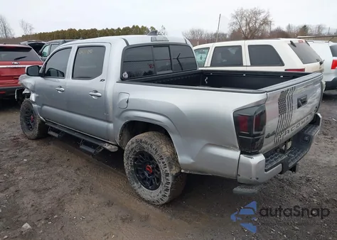 2022 Toyota Tacoma Sr V6 z USA, uszkodzony, nr VIN 3TYCZ5AN7NT083302